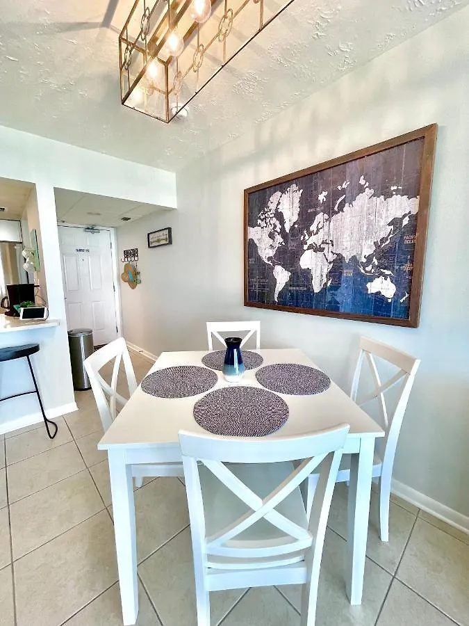 Emerald Bay Escape Panama City Beach Aparthotel