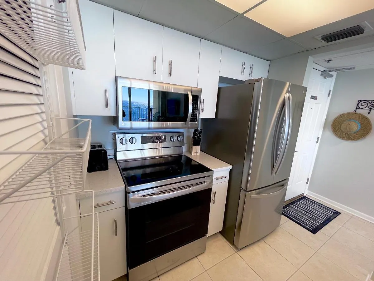 Aparthotel Emerald Bay Escape Panama City Beach